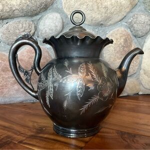 ANTIQUE AURORA S.P. MFG CO QUADRUPLE SILVER PLATE 263 ETCHED TEAPOT